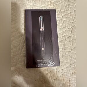 Black Wireless Ear Endoscope